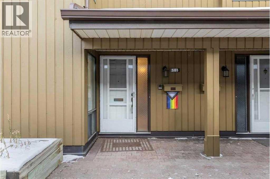 Row / Townhouse for Sale in 505, 3131 63 Avenue SW|Calgary, Alberta T3E6N4