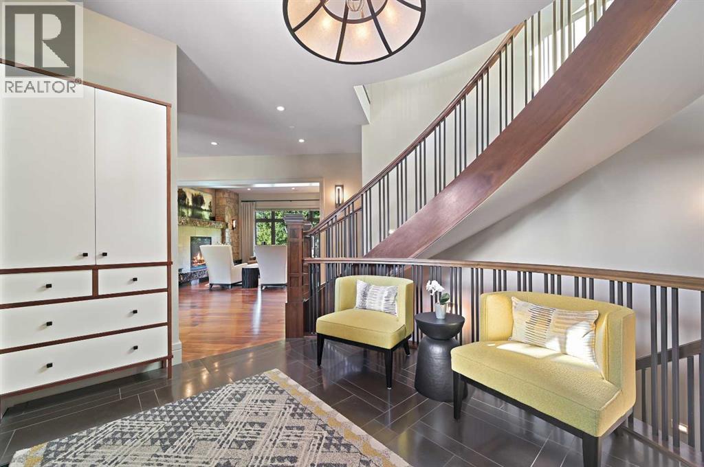 House for Sale in 31 Spring Valley Heights SW|Calgary, Alberta T3H0M3 3