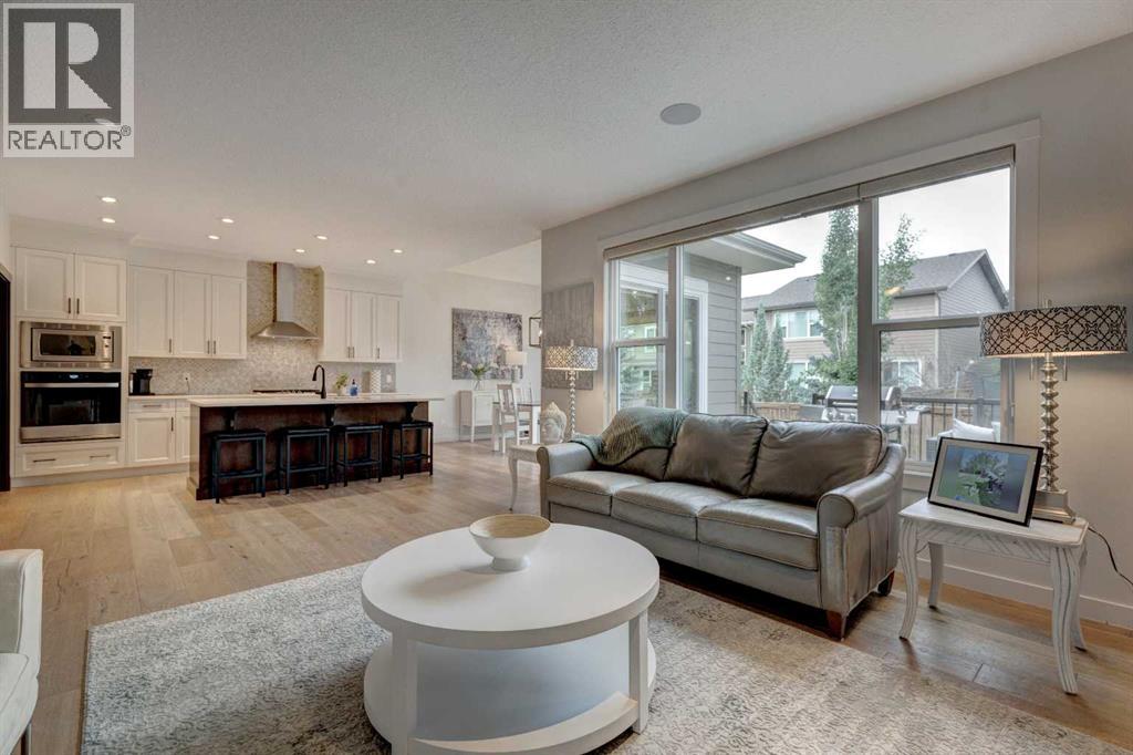 House for Sale in 19 Cranbrook Crescent SE|Calgary, Alberta T3M2C3 4