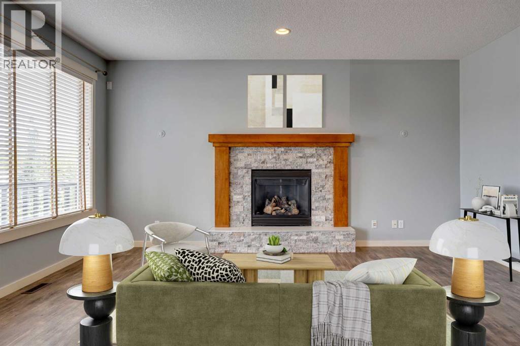 House for Sale in 461 Discovery Ridge Boulevard SW|Calgary, Alberta T3H5X6 4