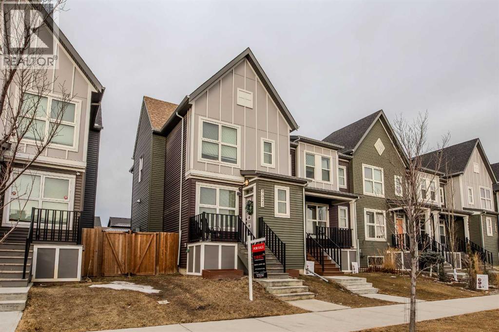 Row / Townhouse for Sale in 9021 46 Street NE|Calgary, Alberta T3J0Y9 2