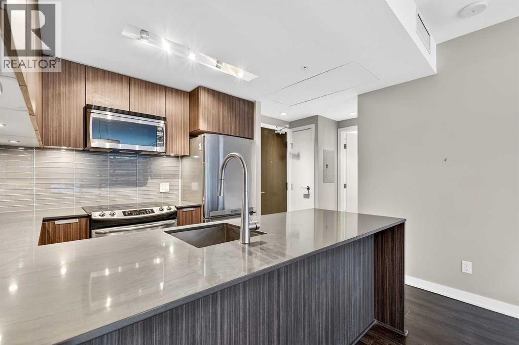 Apartment for Sale in 910, 626 14 Avenue SW|Calgary, Alberta T2R0X4 2