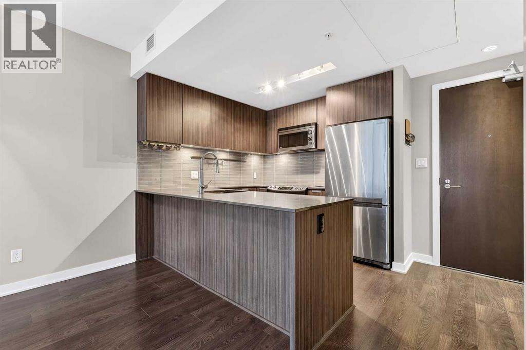 Apartment for Sale in 910, 626 14 Avenue SW|Calgary, Alberta T2R0X4 4