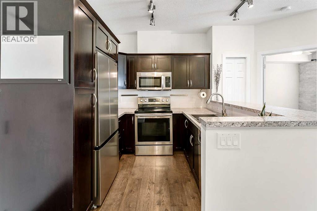 Apartment for Sale in 102, 1414 17 Street SE|Calgary, Alberta T2G5S6 3