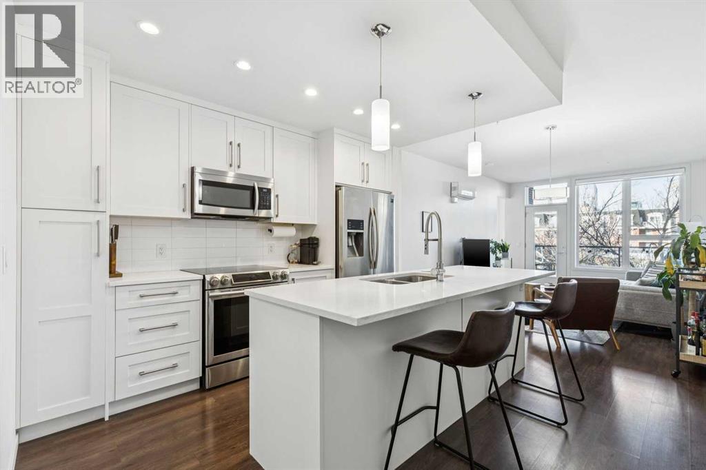 Apartment for Sale in 312, 317 22 Avenue SW|Calgary, Alberta T2S3H6 2