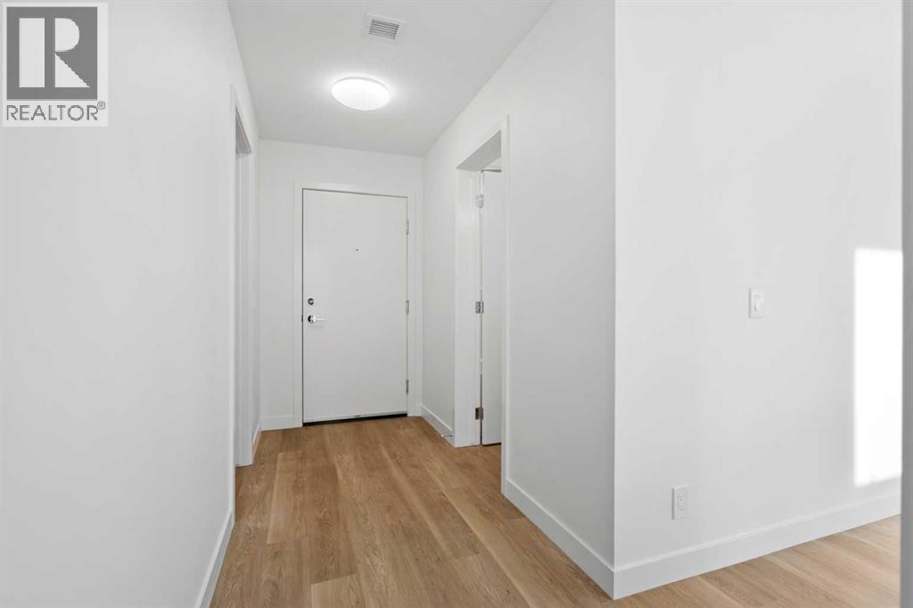 Apartment for Sale in 3218, 8500 19 Avenue SE|Calgary, Alberta T2A0M8 2