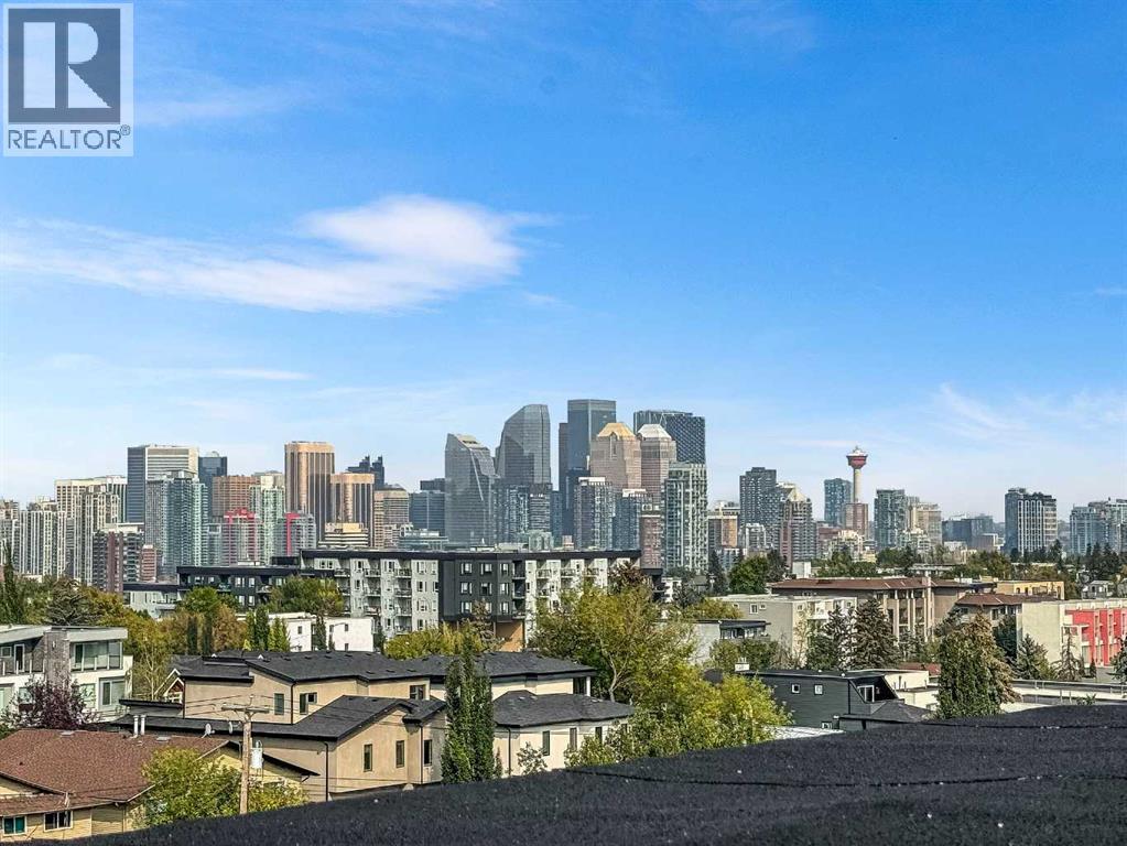 Duplex for Sale in 2009 28 Avenue SW|Calgary, Alberta T2T1K4 4