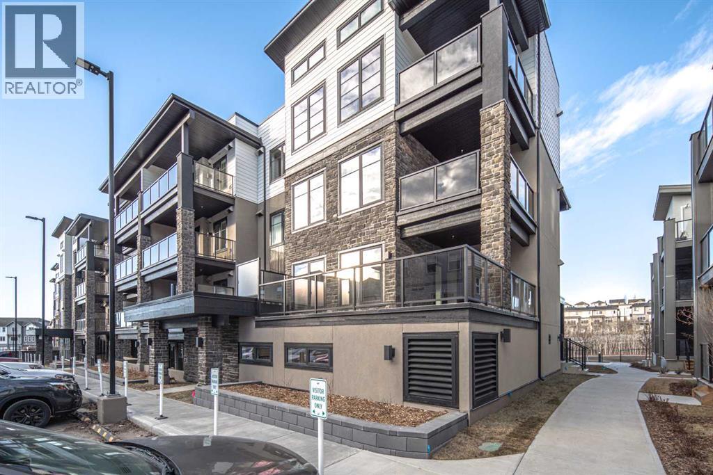 Apartment for Sale in 2217, 2117 81 Street SW|Calgary, Alberta T3H6H5 2