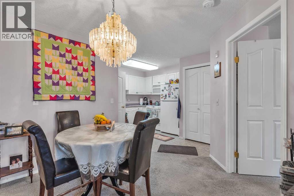 Apartment for Sale in 3340, 6818 Pinecliff Grove NE|Calgary, Alberta T1Y7L2 4