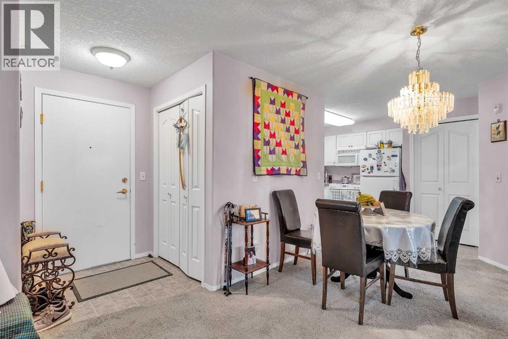 Apartment for Sale in 3340, 6818 Pinecliff Grove NE|Calgary, Alberta T1Y7L2 2