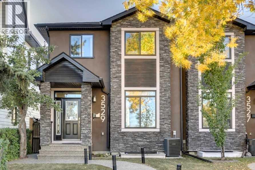 Duplex for Sale in 3529 40 Street SW|Calgary, Alberta T3E3K3