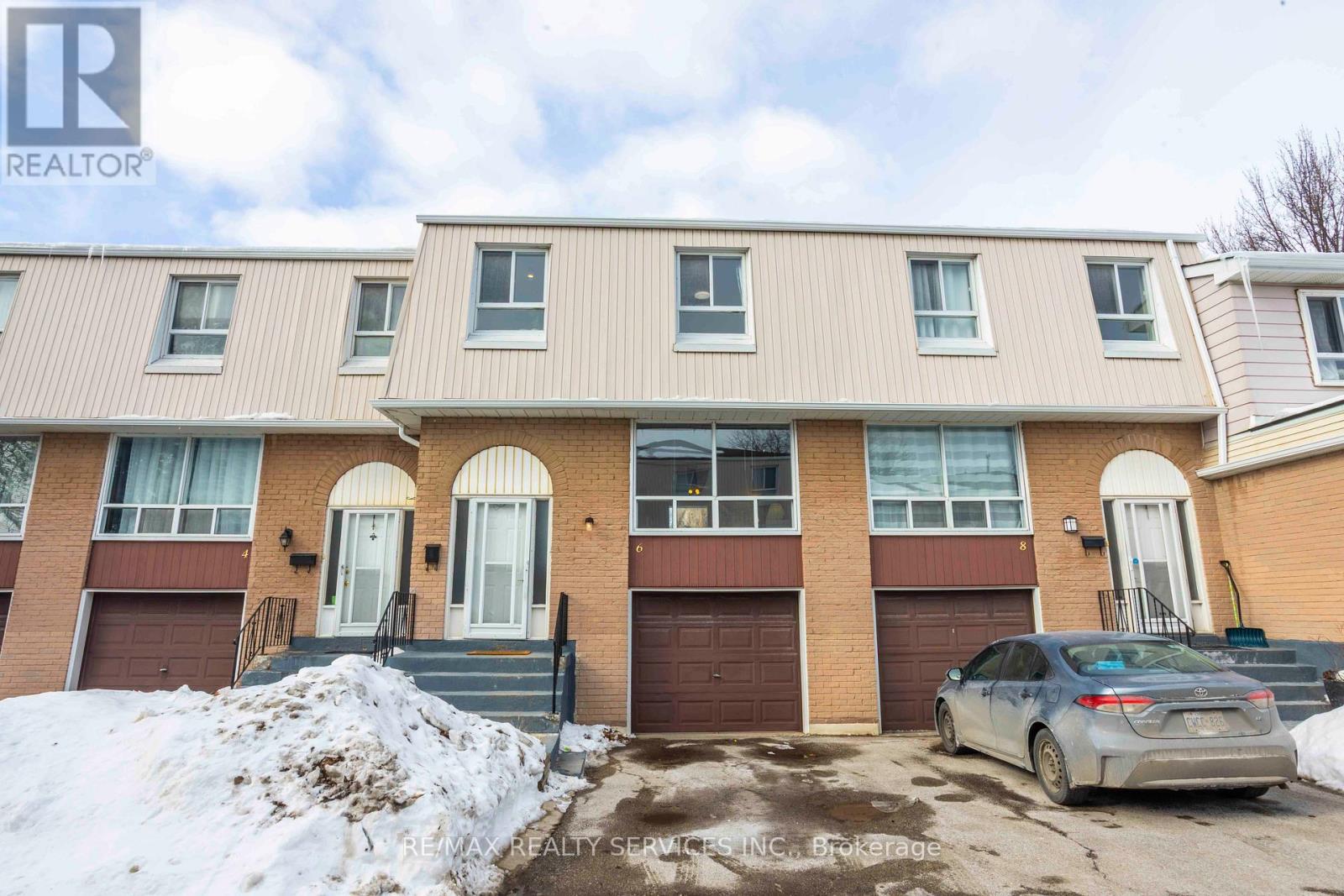 Row / Townhouse for Sale in 6H - 806 STAINTON DRIVE|Mississauga (Erindale), Ontario L5C2T2 2