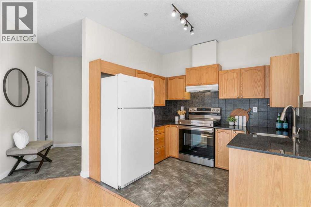 Apartment for Sale in 121, 8 Prestwick Pond Terrace SE|Calgary, Alberta T2Z4P3 4
