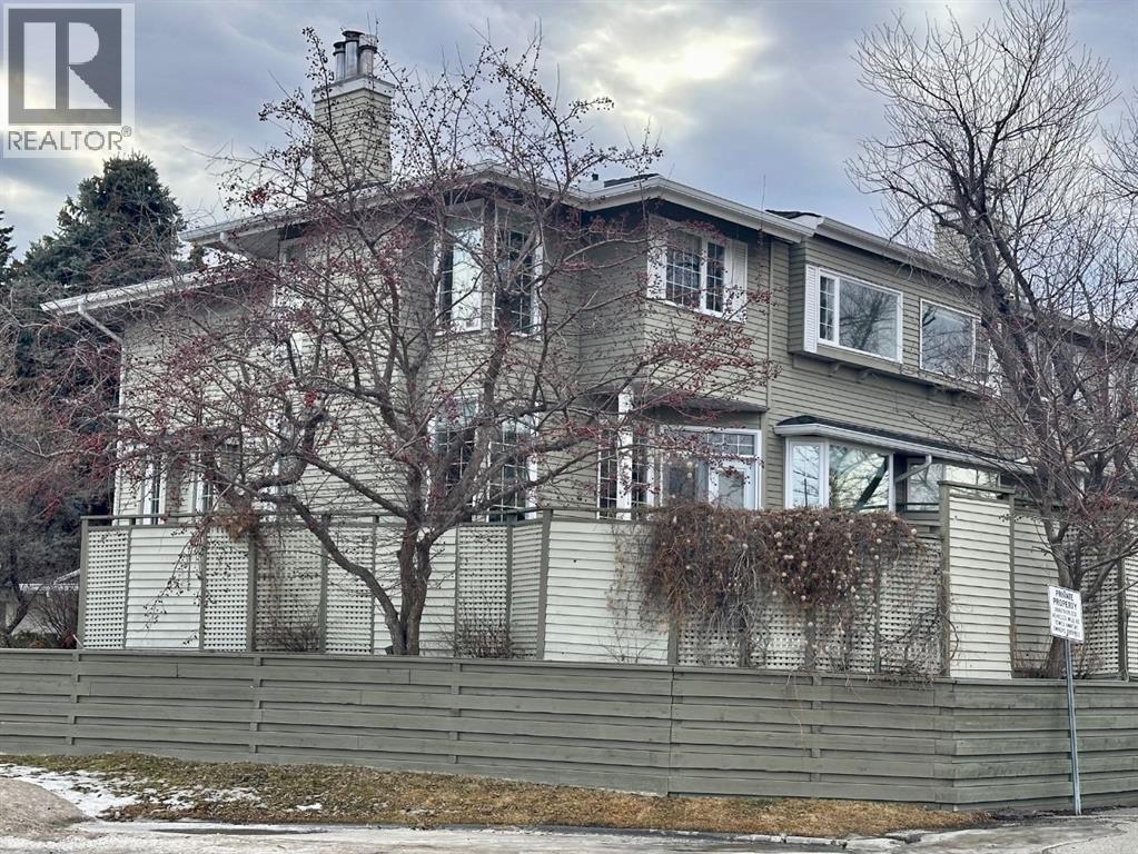 Row / Townhouse for Sale in 185, 3437 42 Street NW|Calgary, Alberta T3A2M7