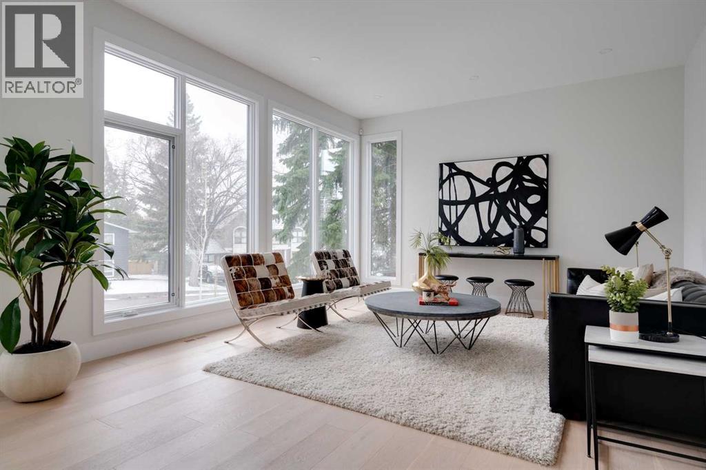 House for Sale in 711 Imperial Way SW|Calgary, Alberta T2S1N6 3