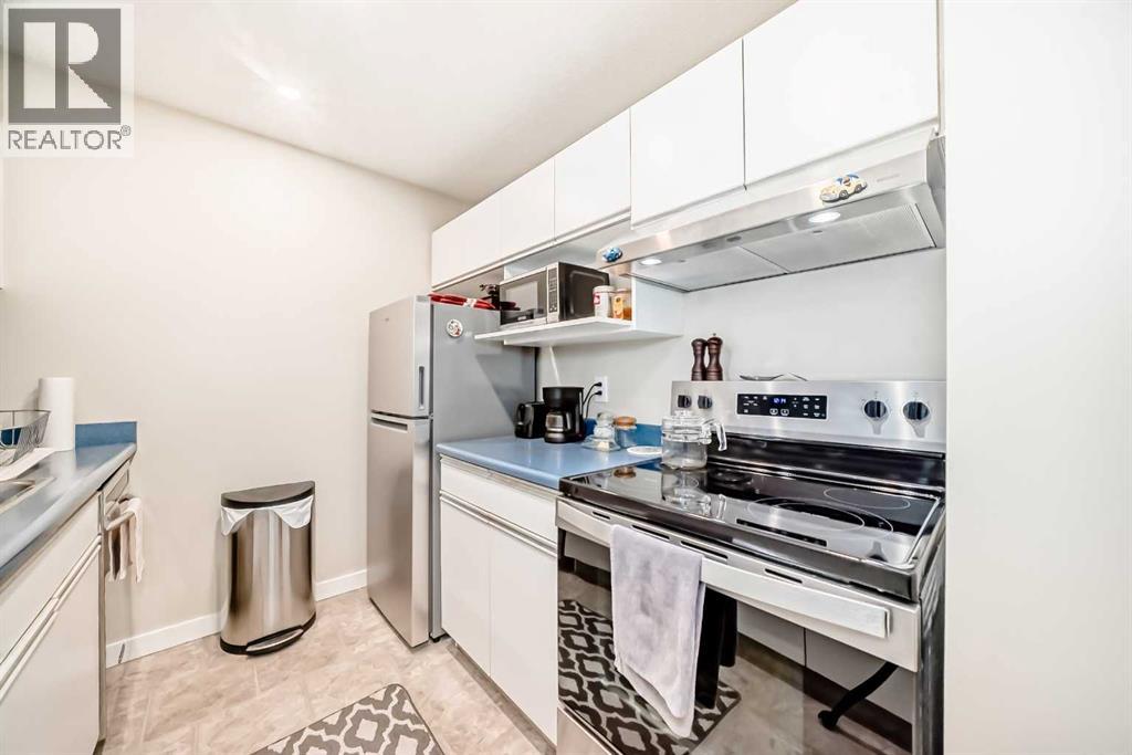 Apartment for Sale in 409, 10 Dover Point SE|Calgary, Alberta T2B3K2 5