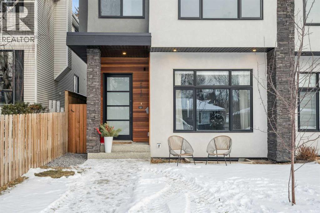 Duplex for Sale in 2818 30 Street SW|Calgary, Alberta T3E2M5 4