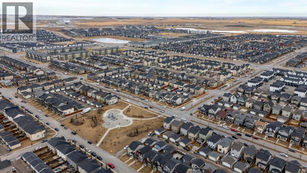 House for Sale in 110 Skyview Ranch Boulevard NE|Calgary, Alberta T3N0K6 5