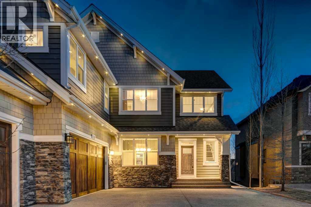 House for Sale in 176 Fortress Bay SW|Calgary, Alberta T3H4C4 2