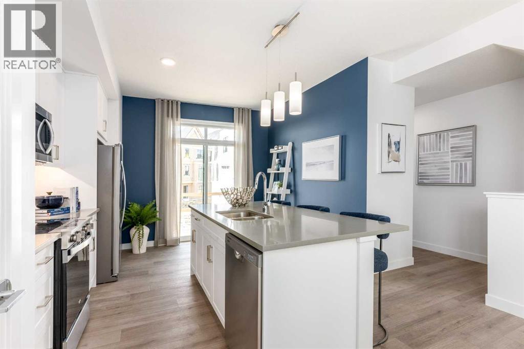 Row / Townhouse for Sale in 309, 437 Alpine Avenue SW|Calgary, Alberta T2Y0Z8 2