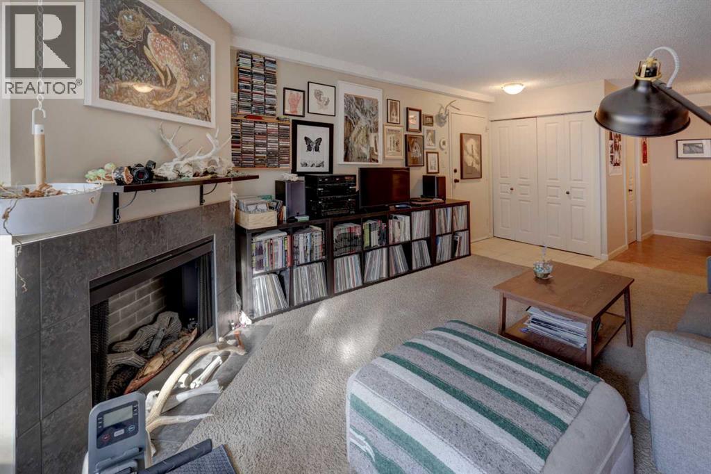 Apartment for Sale in 512, 6400 Coach Hill Road SW|Calgary, Alberta T3H1B8 5