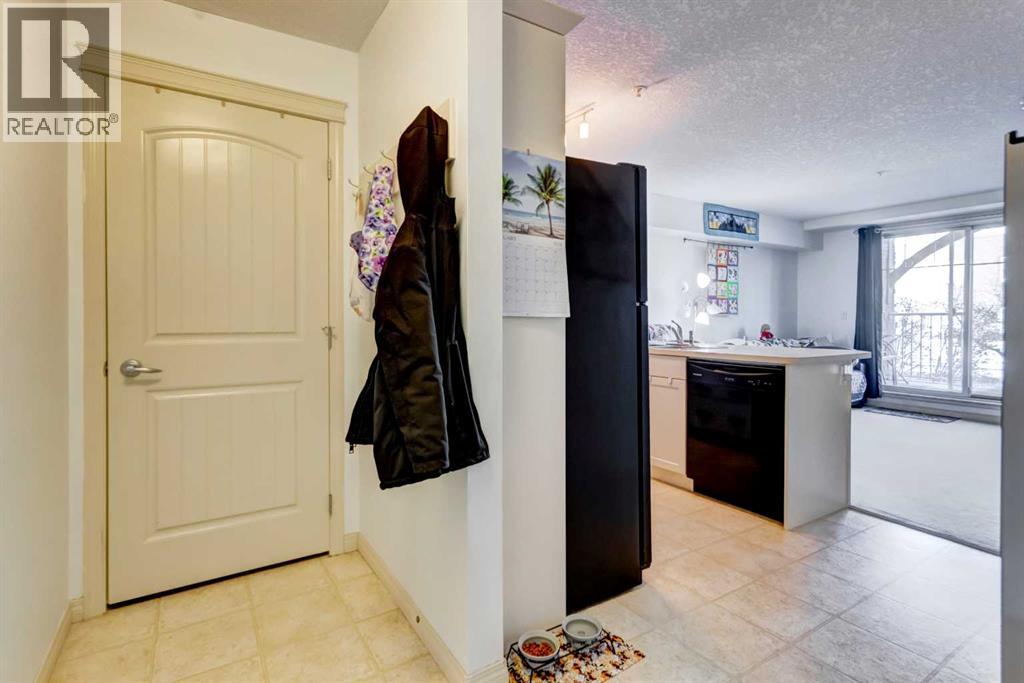 Apartment for Sale in 104, 304 Cranberry Park SE|Calgary, Alberta T3M1W2 4