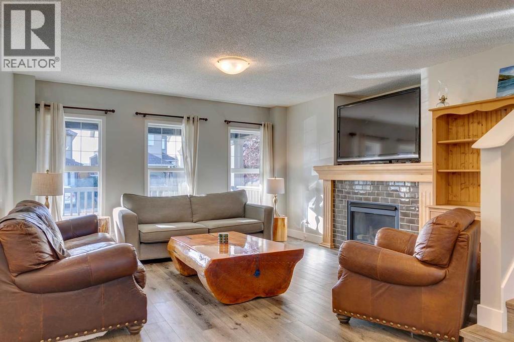 House for Sale in 199 Everglen Way SW|Calgary, Alberta T2Y5G1 5