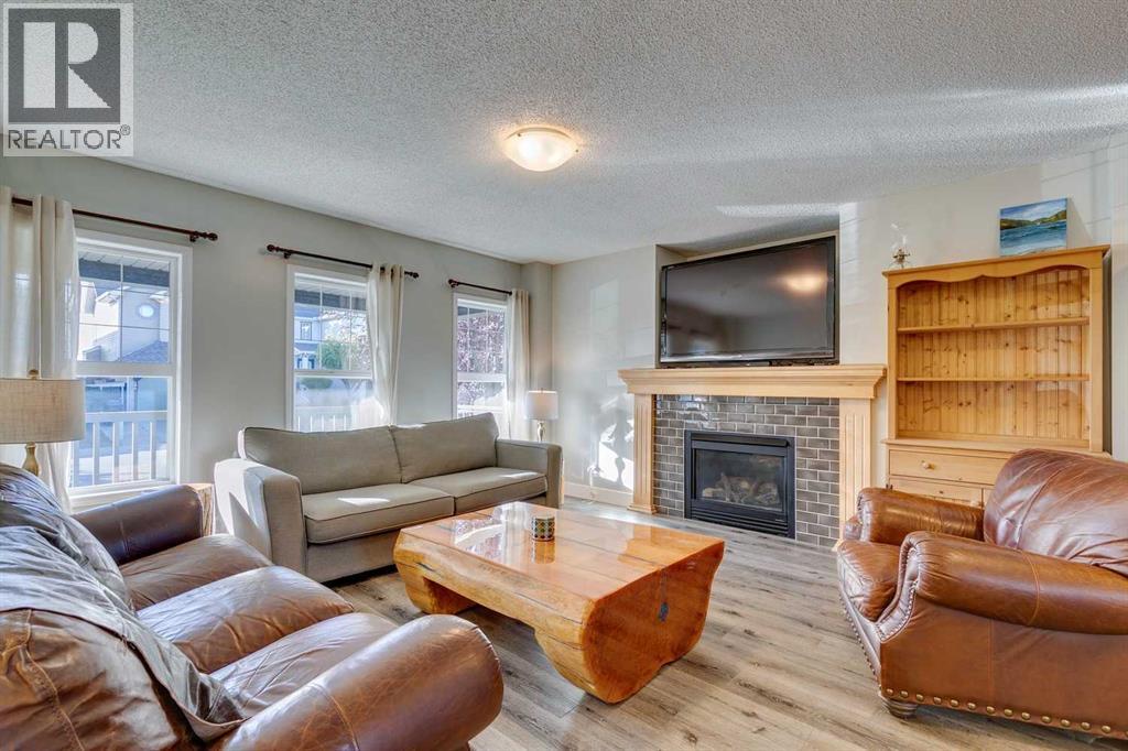 House for Sale in 199 Everglen Way SW|Calgary, Alberta T2Y5G1 4