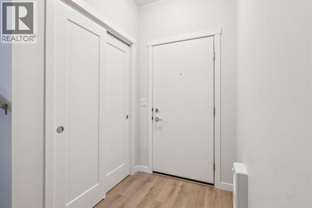 Row / Townhouse for Sale in 110, 400 Belmont Street SW|Calgary, Alberta T2X4c1 3