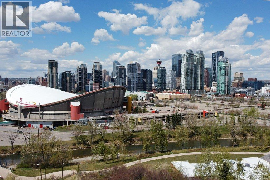 House for Sale in 1808 Salisbury Street SE|Calgary, Alberta T2G4K1 4