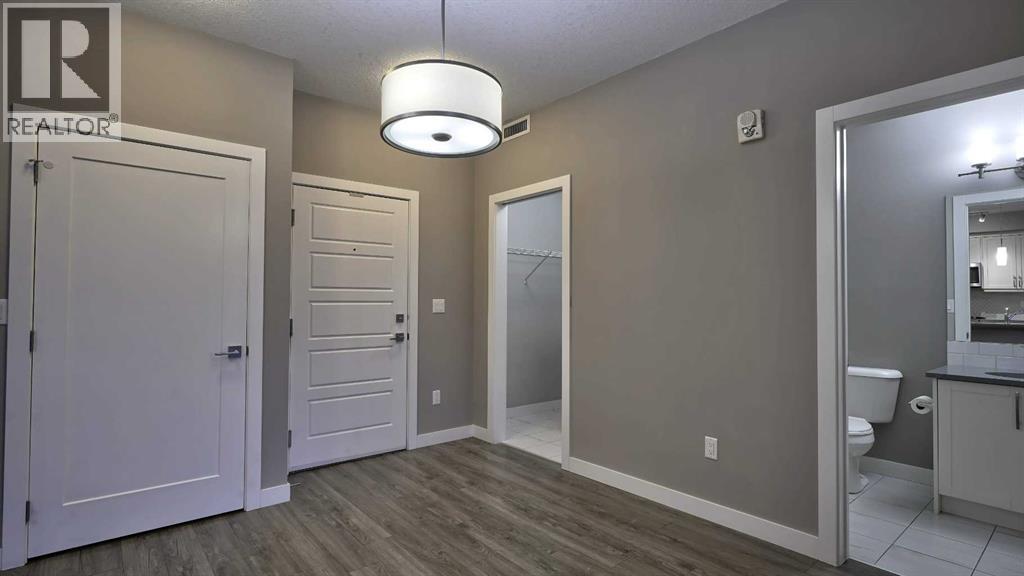 Apartment for Sale in 410, 150 Auburn Meadows Manor SE|Calgary, Alberta T3M2S6 5