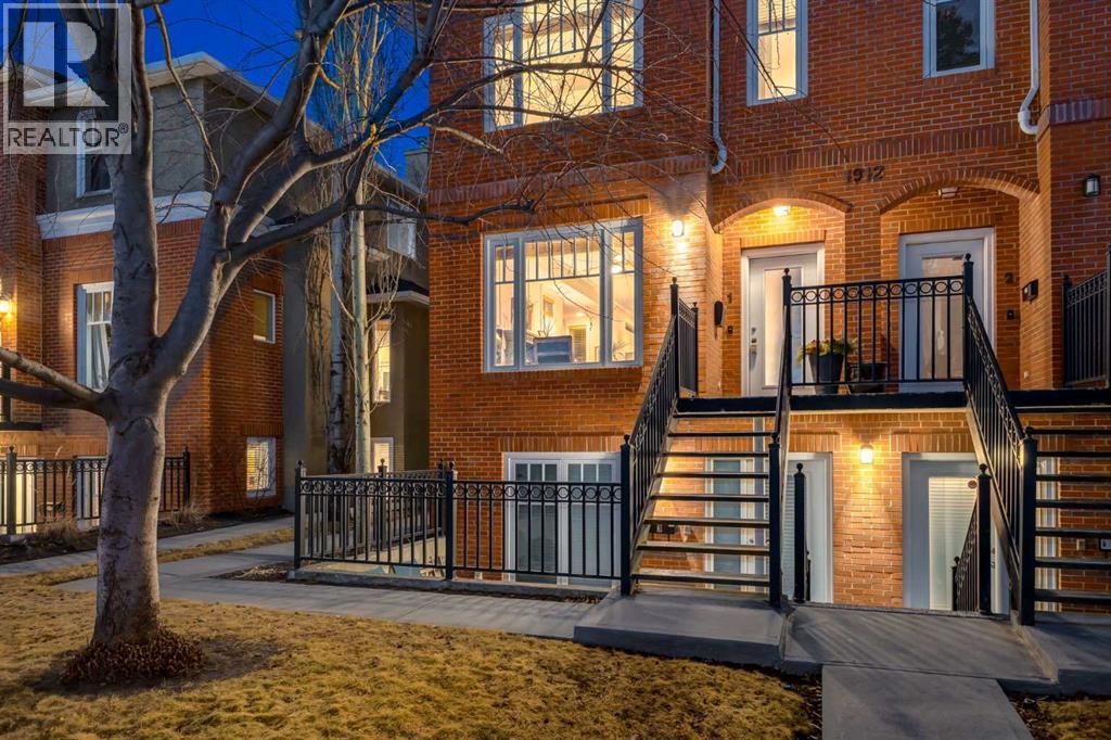 Row / Townhouse for Sale in 1, 1912 32 Street SW|Calgary, Alberta T3E2R1 2