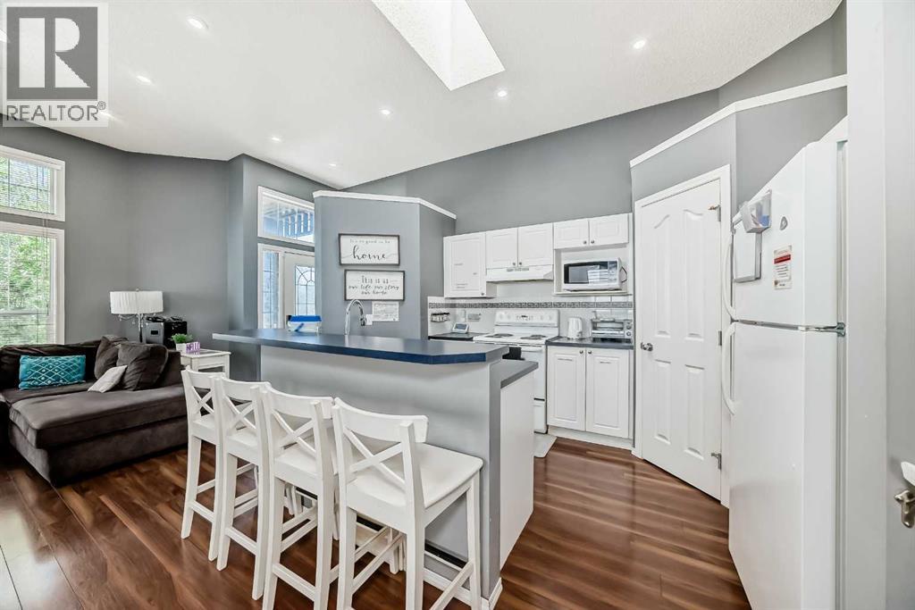 House for Sale in 12 Taravista Crescent NE|Calgary, Alberta T3J4N9 5