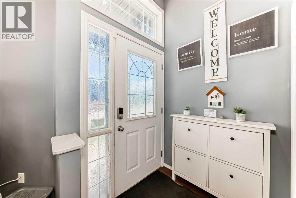 House for Sale in 12 Taravista Crescent NE|Calgary, Alberta T3J4N9 4