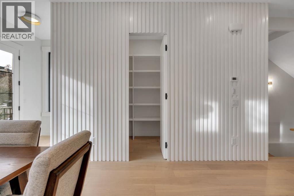 House for Sale in 1904 48 Avenue SW|Calgary, Alberta T2T2T3 4