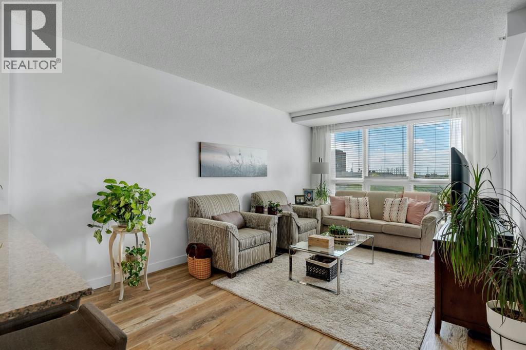 Apartment for Sale in 606, 8880 Horton Road SW|Calgary, Alberta T2V2W3 5