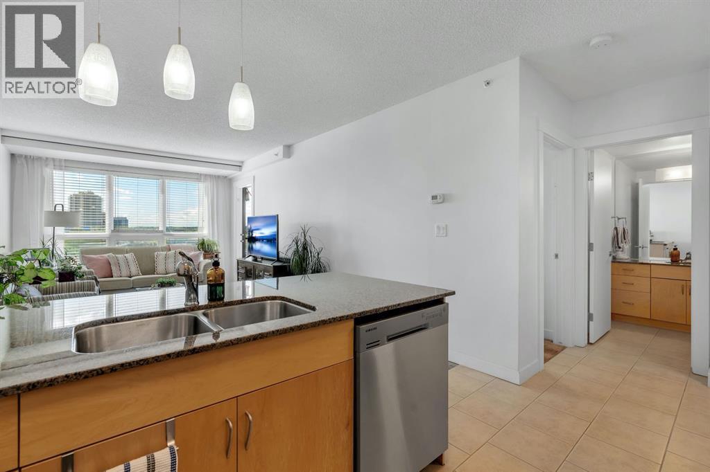 Apartment for Sale in 606, 8880 Horton Road SW|Calgary, Alberta T2V2W3 4