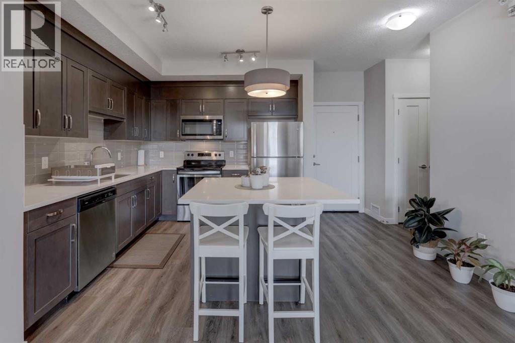 Apartment for Sale in 410, 30 Shawnee Common SW|Calgary, Alberta T2R0R1 4