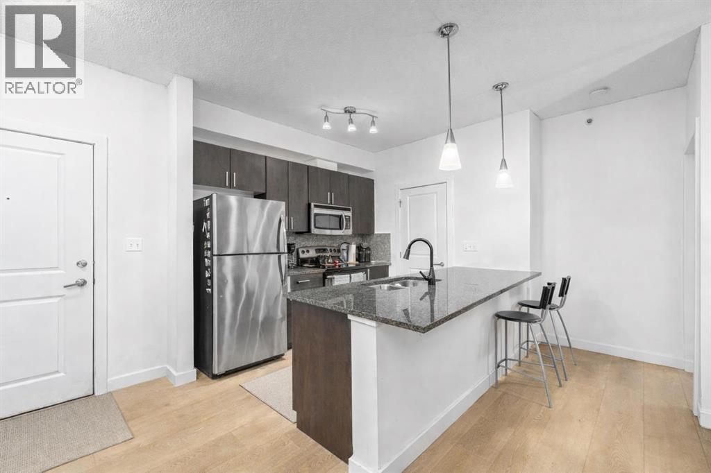 Apartment for Sale in 427, 11 Millrise Drive SW|Calgary, Alberta T2Y0K7 4