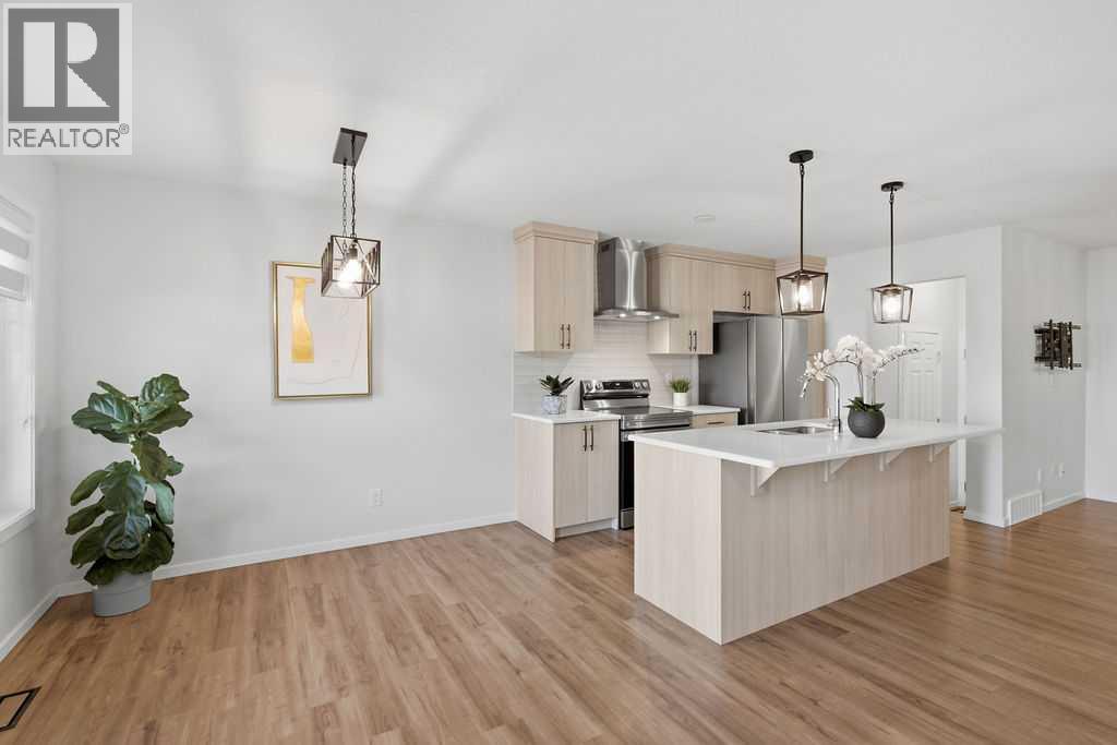 Row / Townhouse for Sale in 67 Carringwood Manor NW|Calgary, Alberta T3P2A7 5