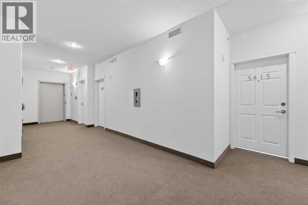 Apartment for Sale in 5415, 755 Copperpond Boulevard SE|Calgary, Alberta T2Z4R2 3