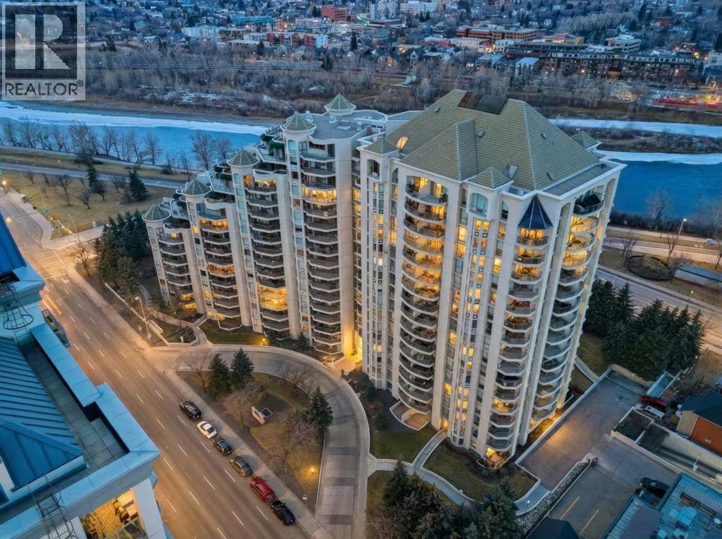 Apartment for Sale in 811, 1108 6 Avenue SW|Calgary, Alberta T2P5K1 2