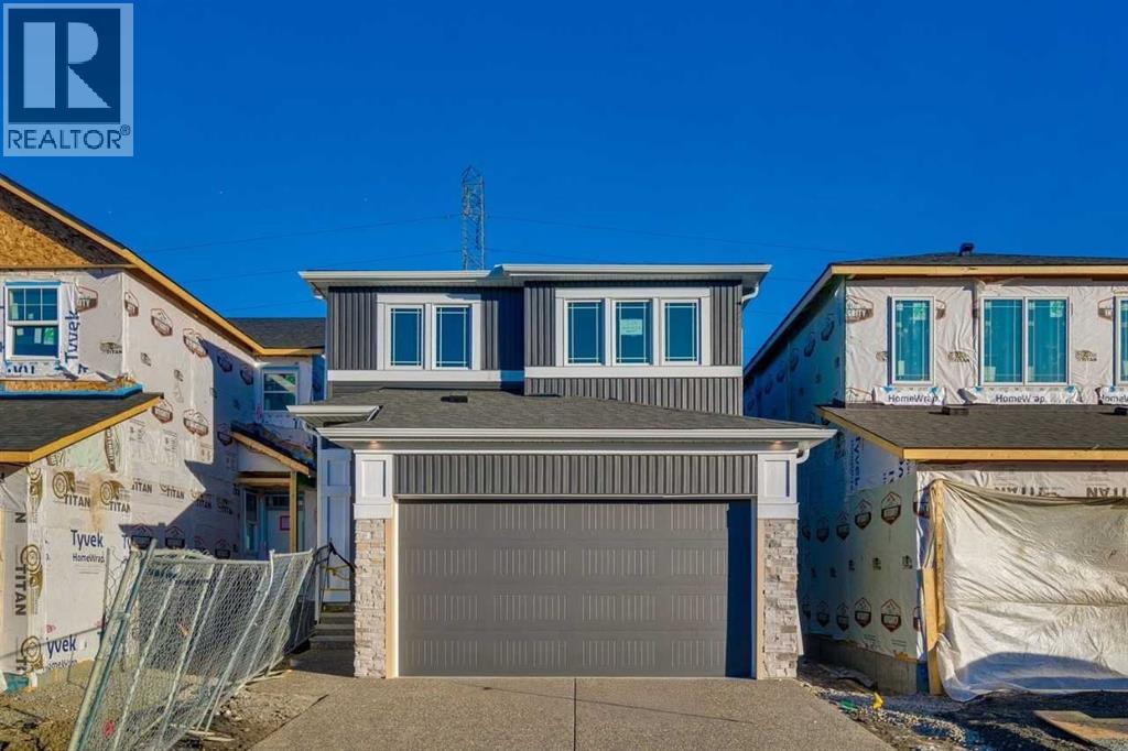 House for Sale in 378 Hotchkiss Manor SE|Calgary, Alberta T2S0J9