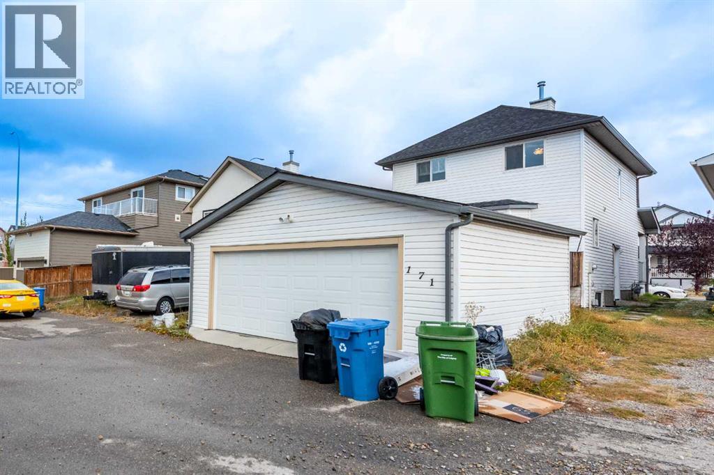 House for Sale in 171 TARAWOOD Road NE|Calgary, Alberta T3J5G4 5