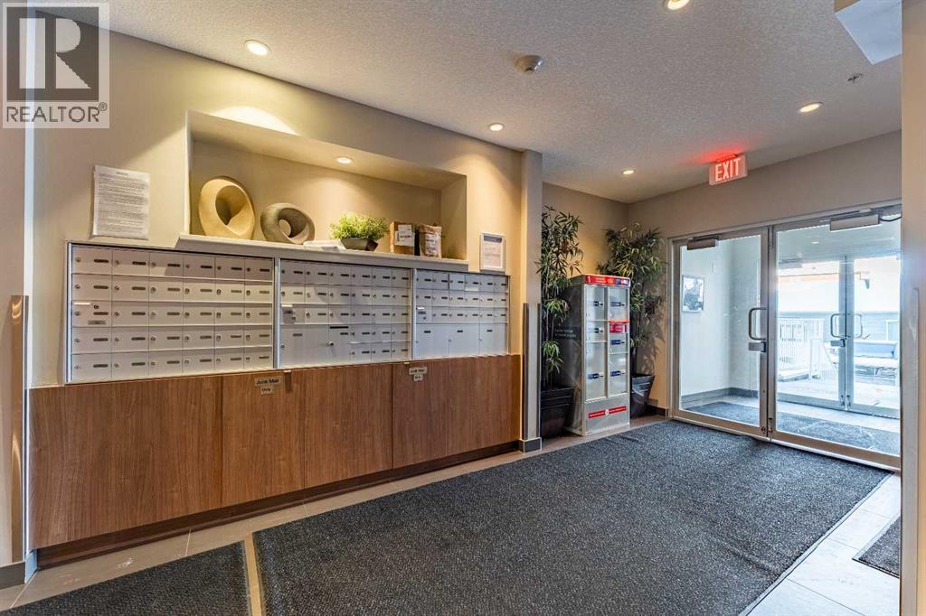 Apartment for Sale in 118, 402 Marquis Lane SE|Calgary, Alberta T3M2G7 5