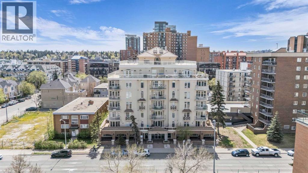 Apartment for Sale in 303, 1315 12 Avenue SW|Calgary, Alberta T3C0P6