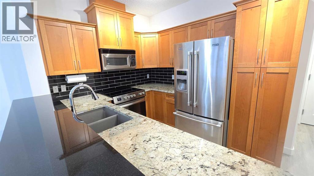 Apartment for Sale in 201, 10 Discovery Ridge Close SW|Calgary, Alberta t3h5x4 2