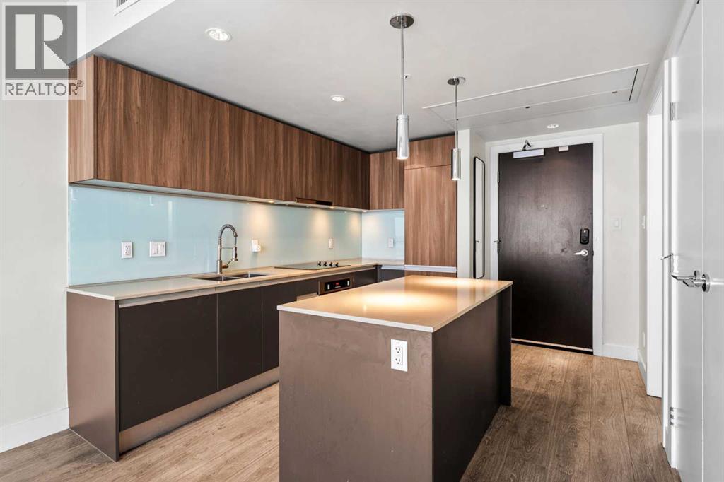 Apartment for Sale in 1403, 1122 3 Street SE|Calgary, Alberta T2G1H7 3