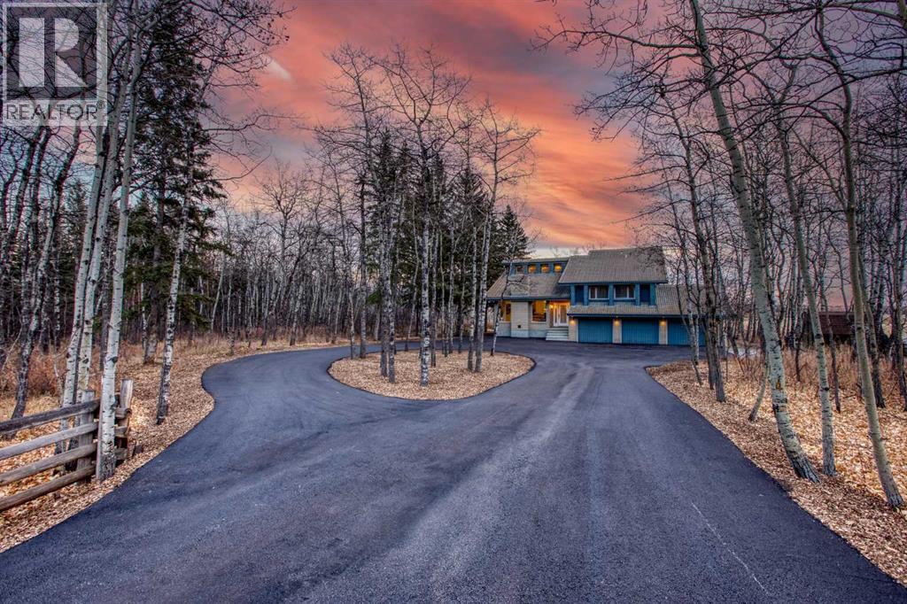 House for Sale in 111 Heritage Place SW|Rural Rocky View County, Alberta T3Z3P3