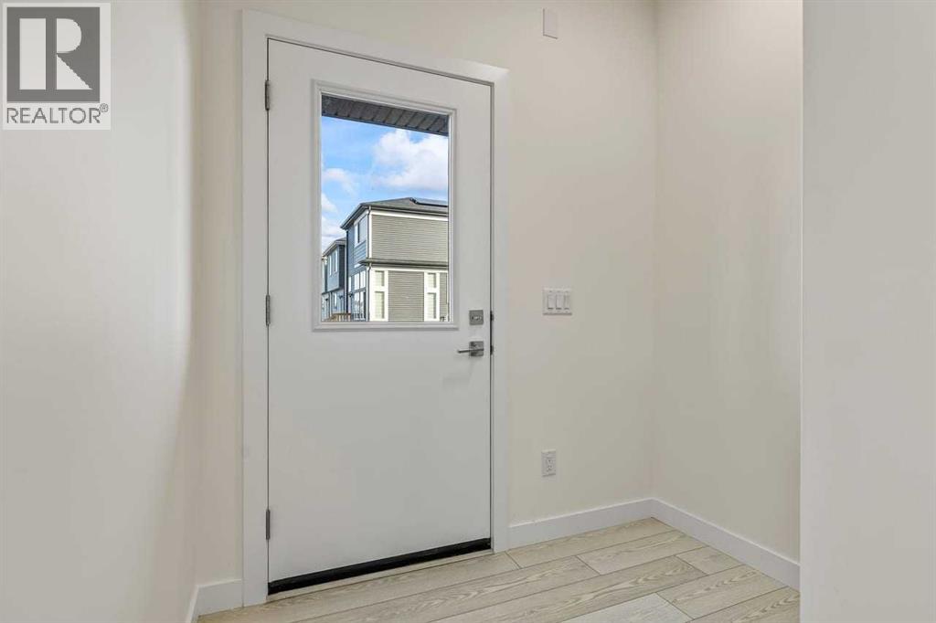 Row / Townhouse for Sale in 42 Corner Glen Manor NE|Calgary, Alberta T3N2R4 5